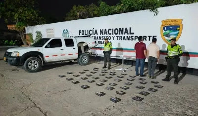 Diego Betancourt y José David Rey Barrios, capturados cuando cubría la ruta Santa Marta – Maicao.