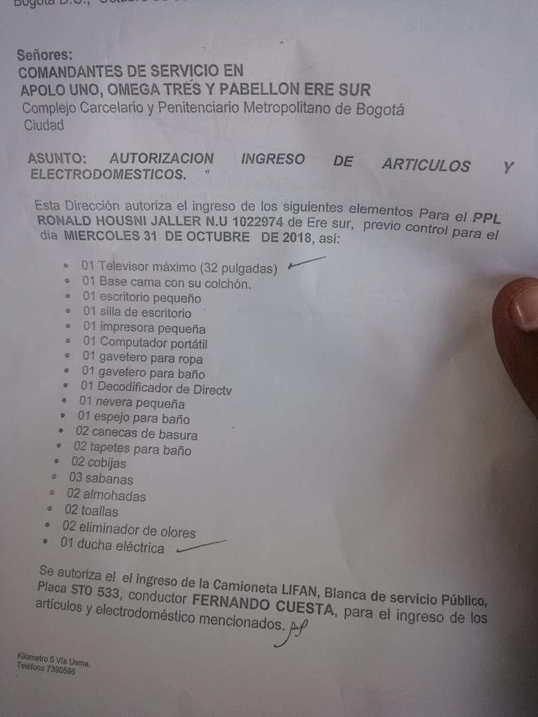 Los artículos autorizados para la celda del suspendido Gobernador de San Andrés, Ronald Housni Jaller.