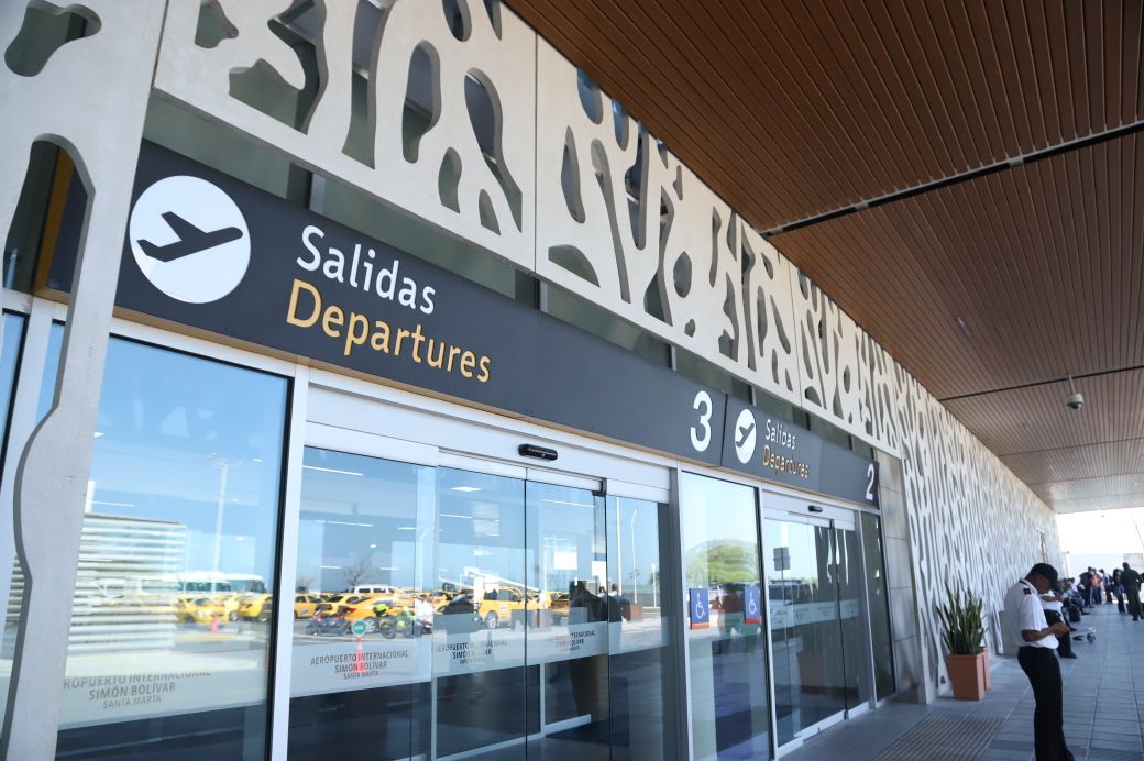 Obras ampliación aeropuerto Santa Marta.