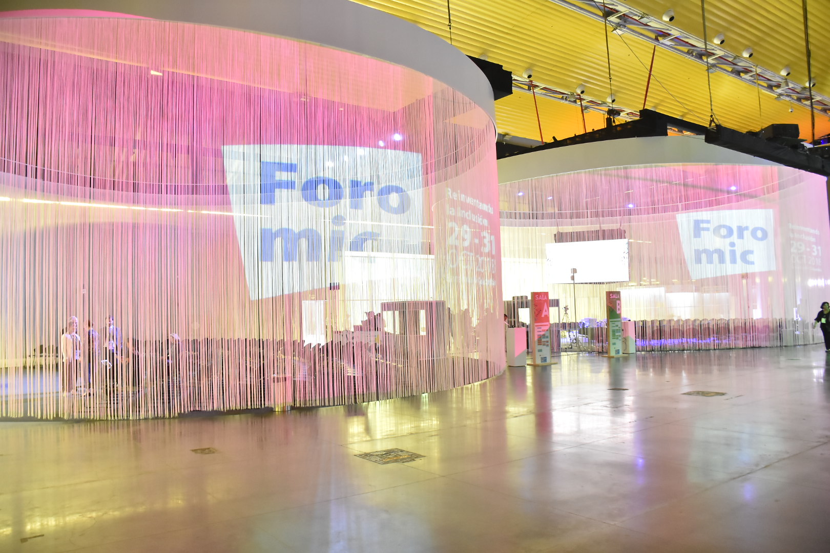Salas interactivas en el Foromic en Puerta de Oro.