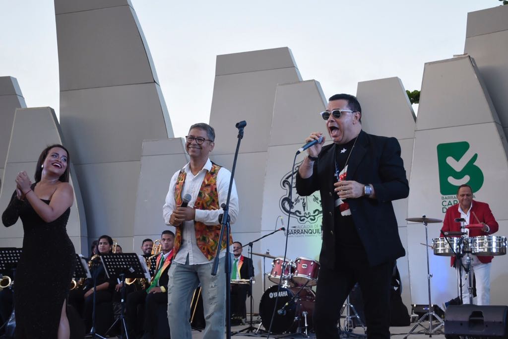 Músicos como Juventino Ojito intervinieron en el concierto.
