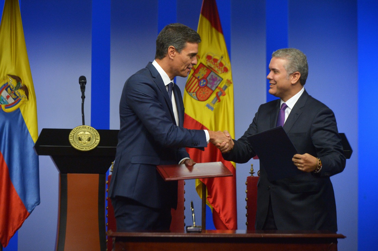 El presidente del Gobierno ha aprovechado la ocasión para reiterar a Iván Duque el firme compromiso de España con el proceso de paz en Colombia.