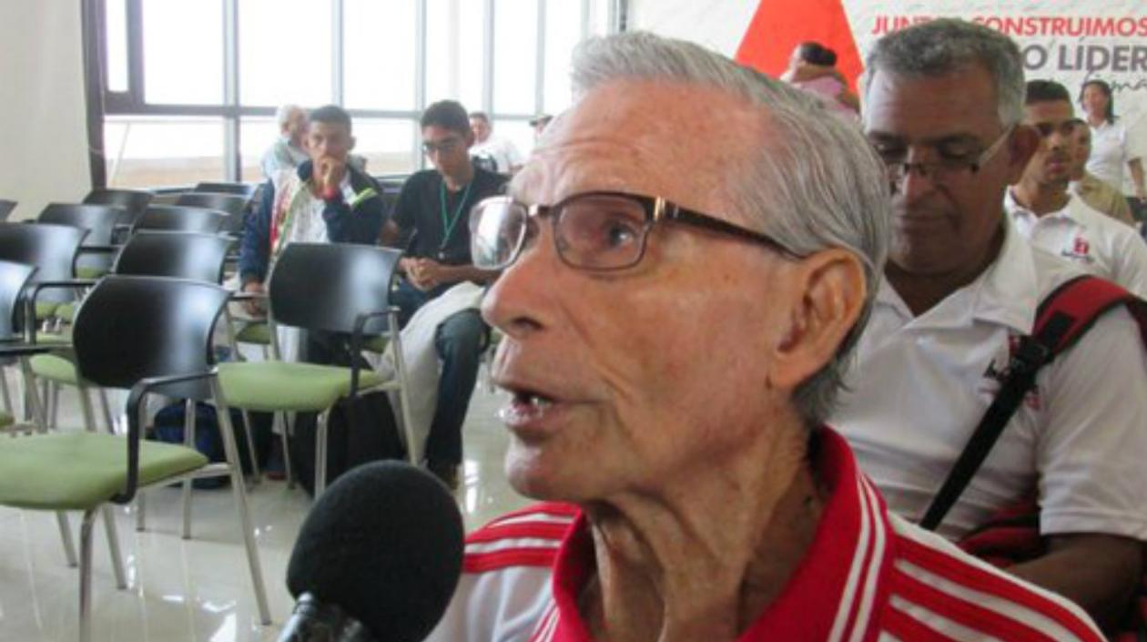 El Legendario Pesista Y Entrenador Carlos Caballero Recibir Premio