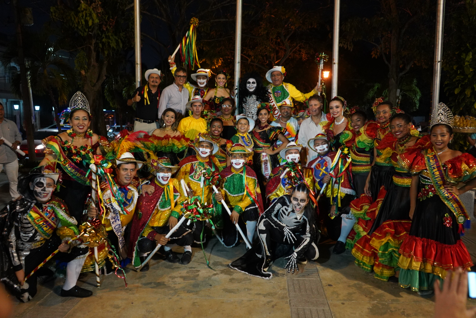 Los directores de la danza de Garabato fueron nombrados cambamberos.