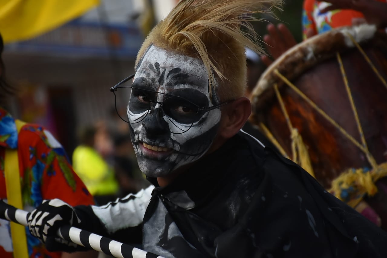 Grupo que resalta tradiciones africanas en el Carnaval