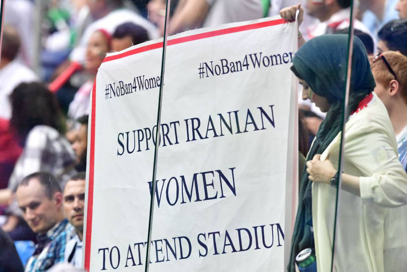 Las mujeres iraníes luchan por su derecho a ir a los estadios. 
