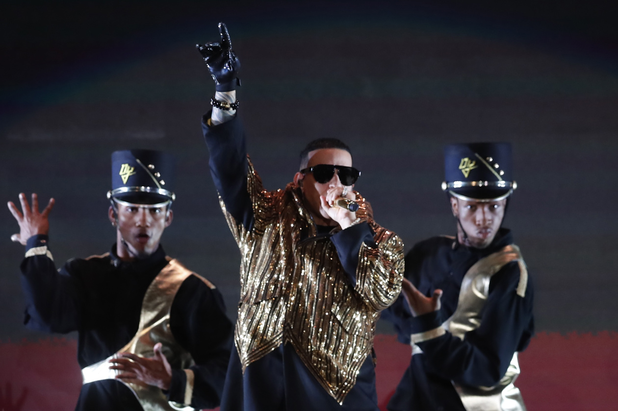 Daddy Yankee se presentó con un multitudinario concierto en el estadio Pascual Guerrero, en Cali.
