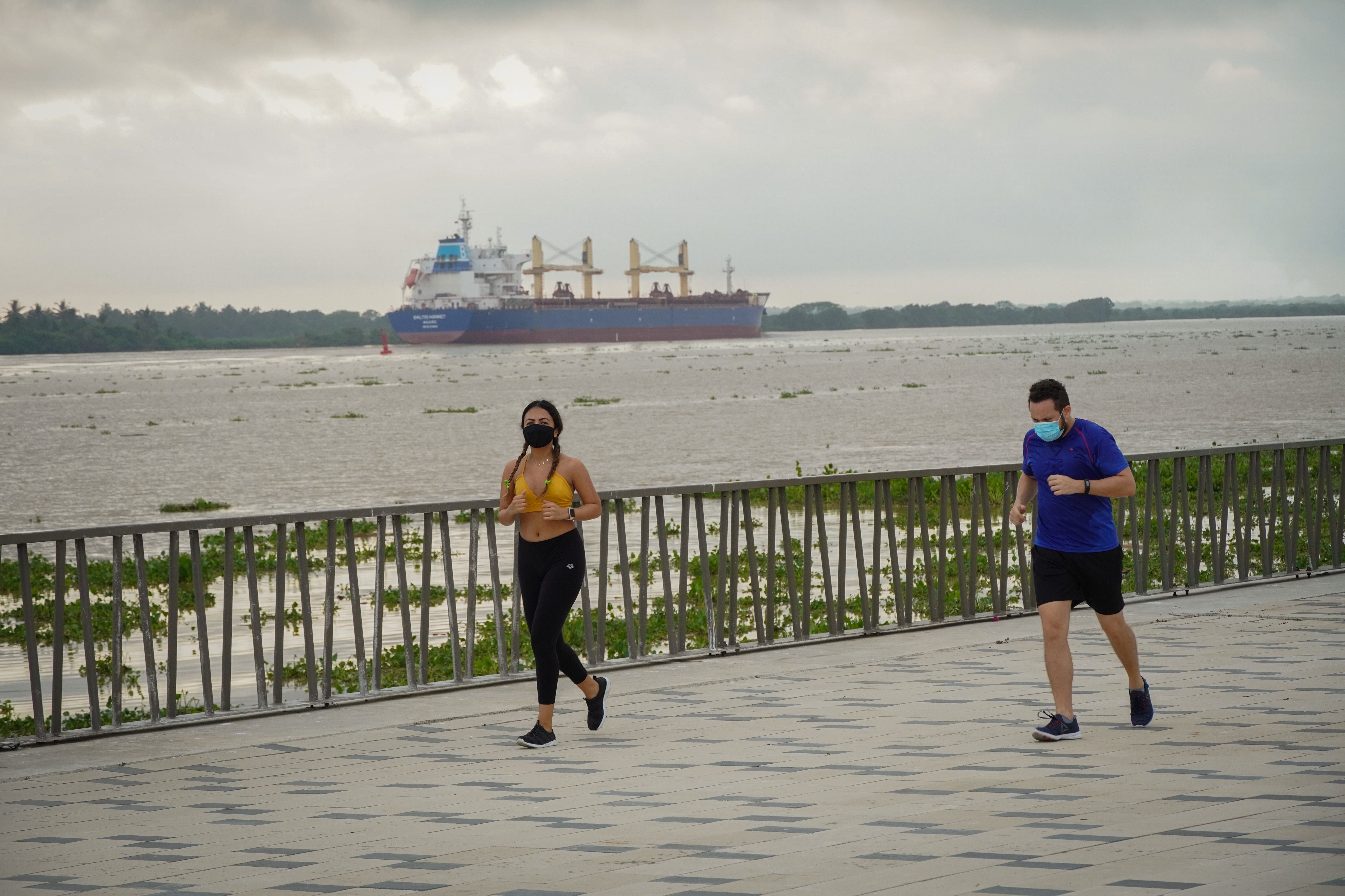Trotar es otra de las actividades que se practican en el Gran Malecón,