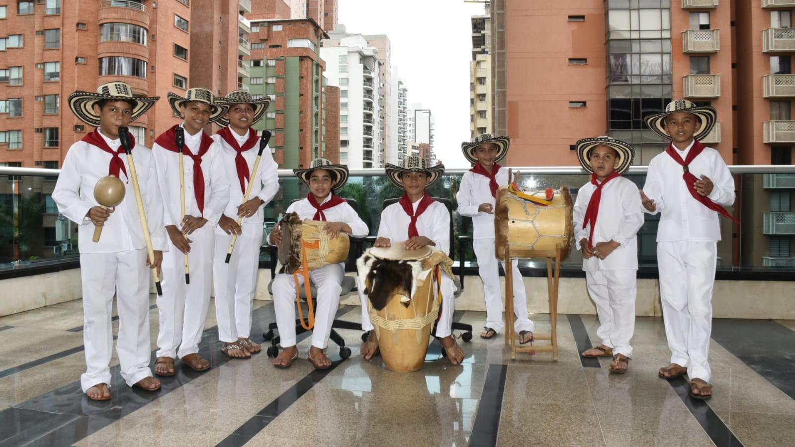 Grupo musical 'Herederos ancestrales'.