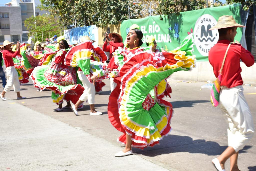 El grupo 'Trietnia con la danza del caimán cienaguero’.