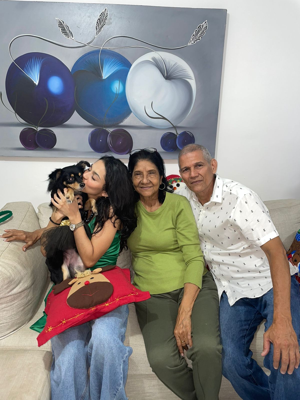Osvaldo Vargas junto a su familia.