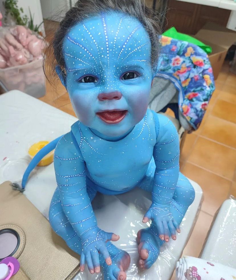 Muñeca de bebé en versión Avatar.