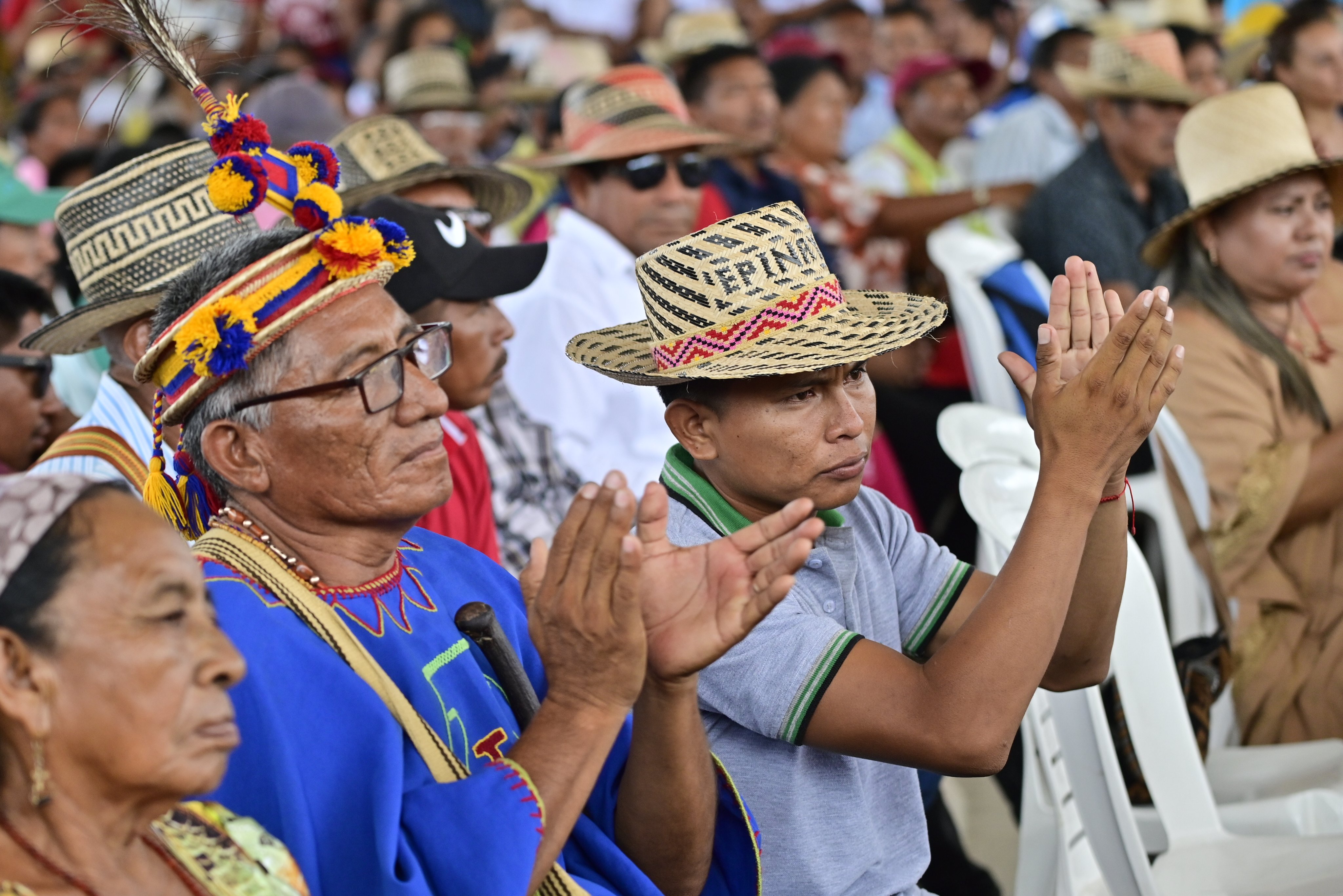 Las autoridades indígenas de la comunidad de la Zona Norte Extrema de la Alta Guajira, reunidos con el presidente Petro y su gabinete