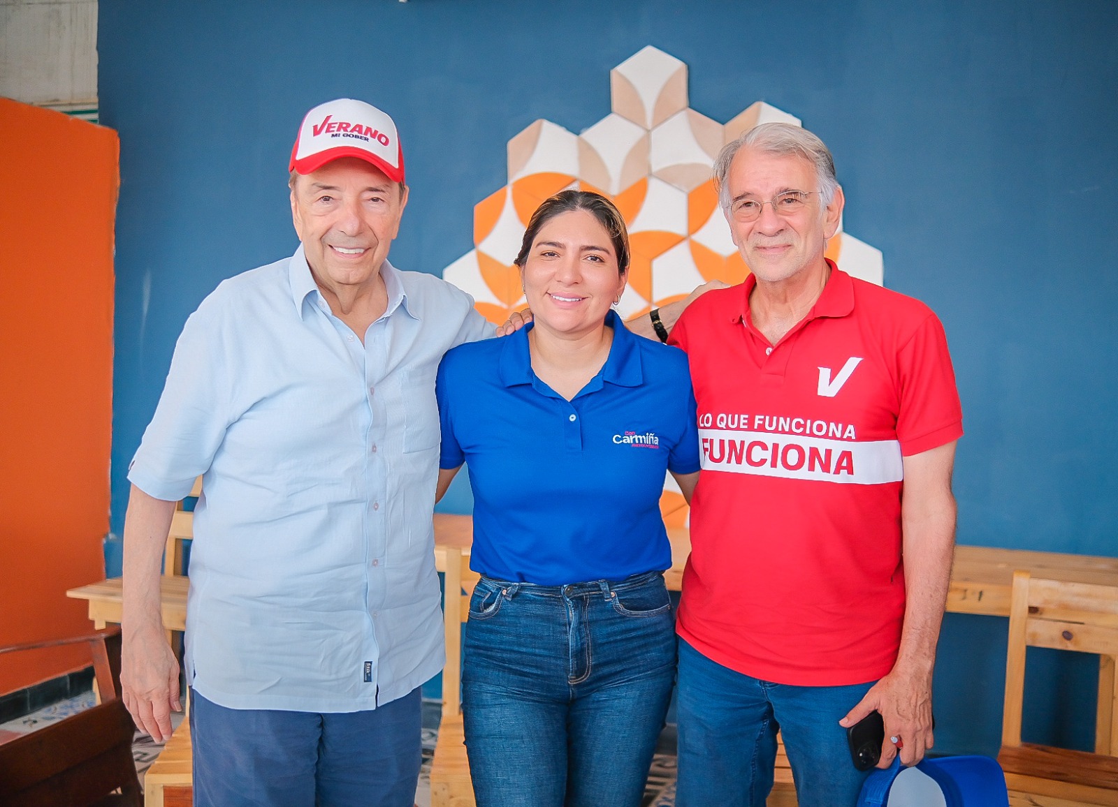 Fuad Char, Carmiña Navarro De la Hoz y Eduardo Verano.