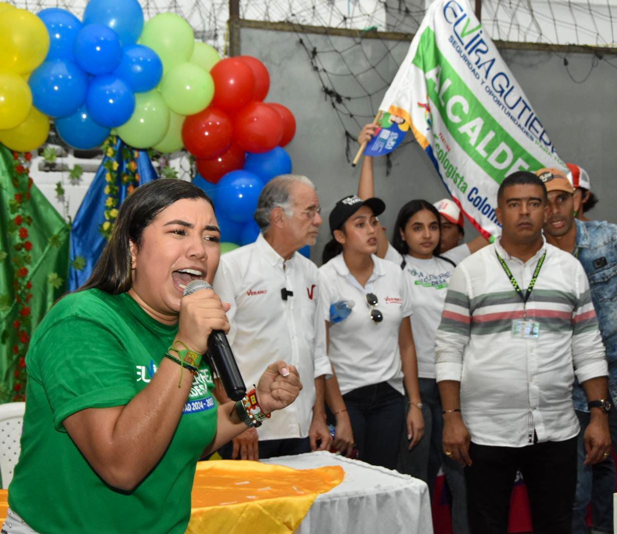 La candidata a la Alcaldía de Soledad, Elvira Gutiérrez.