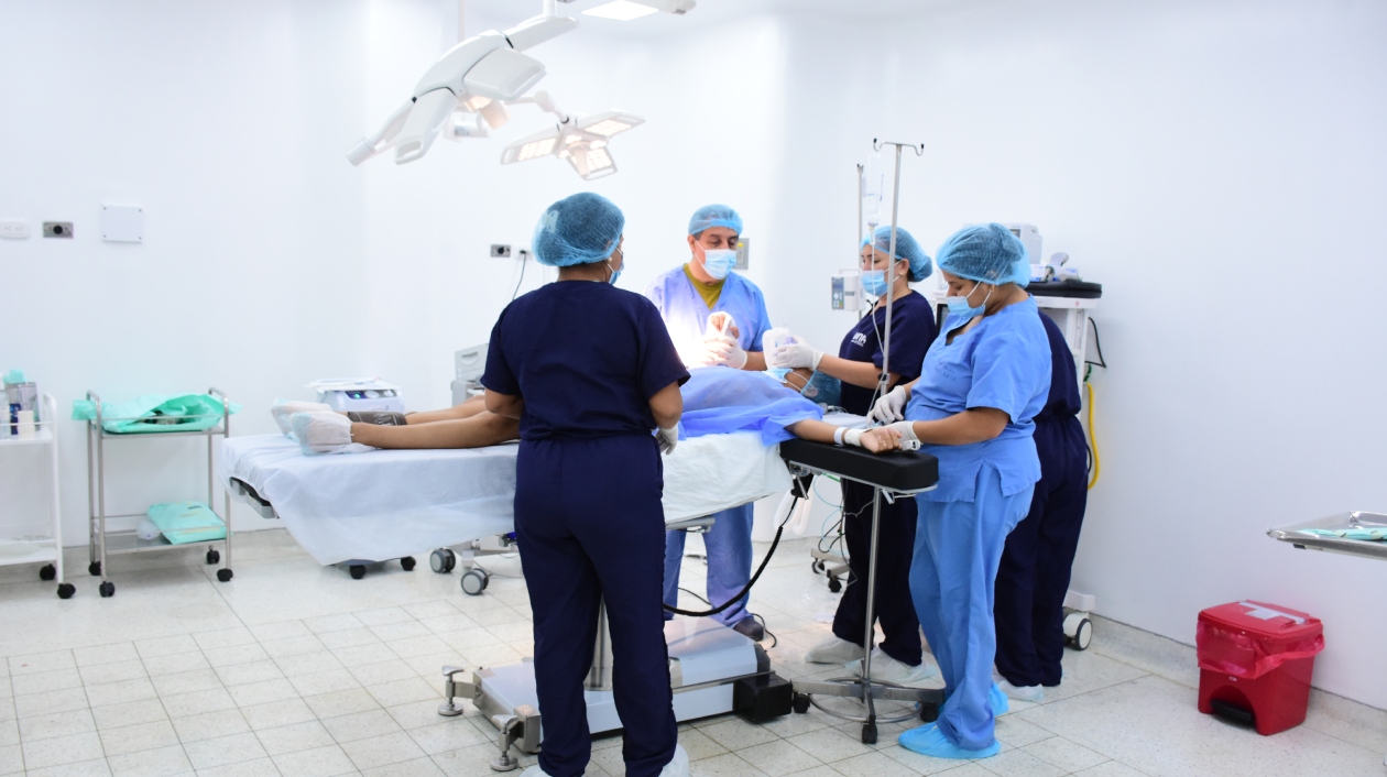 Hoy el centro hospitalario cuenta con cuatro nuevas salas de cirugía.