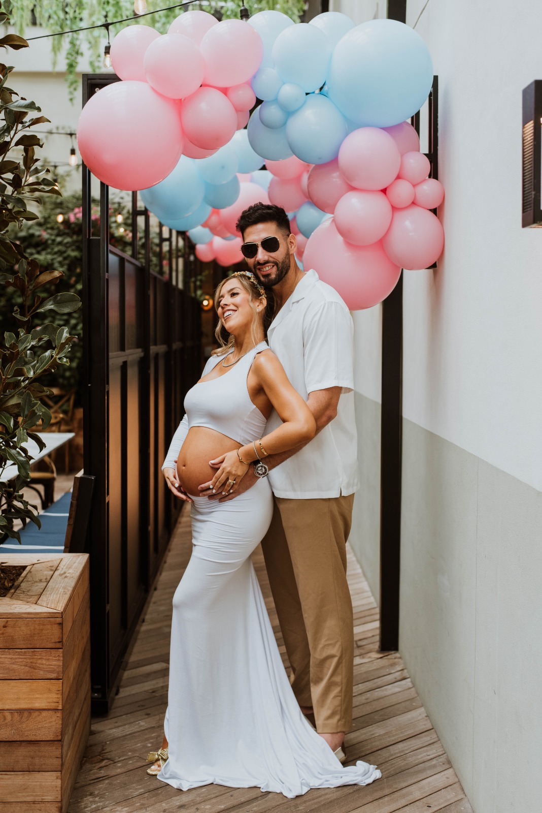 Stephanie Carrillo y Antonio Vallejo esperan bebé
