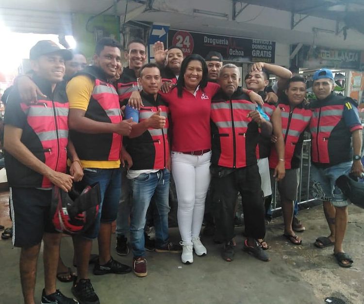Yenis Orozco dice que va a uniformar a los mototaxistas de Malambo