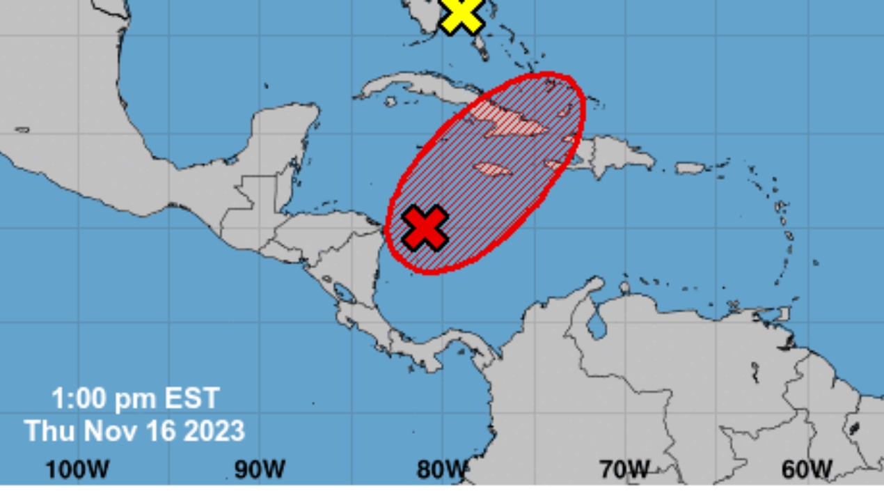 Área roja por donde circulará el ciclón tropical. 