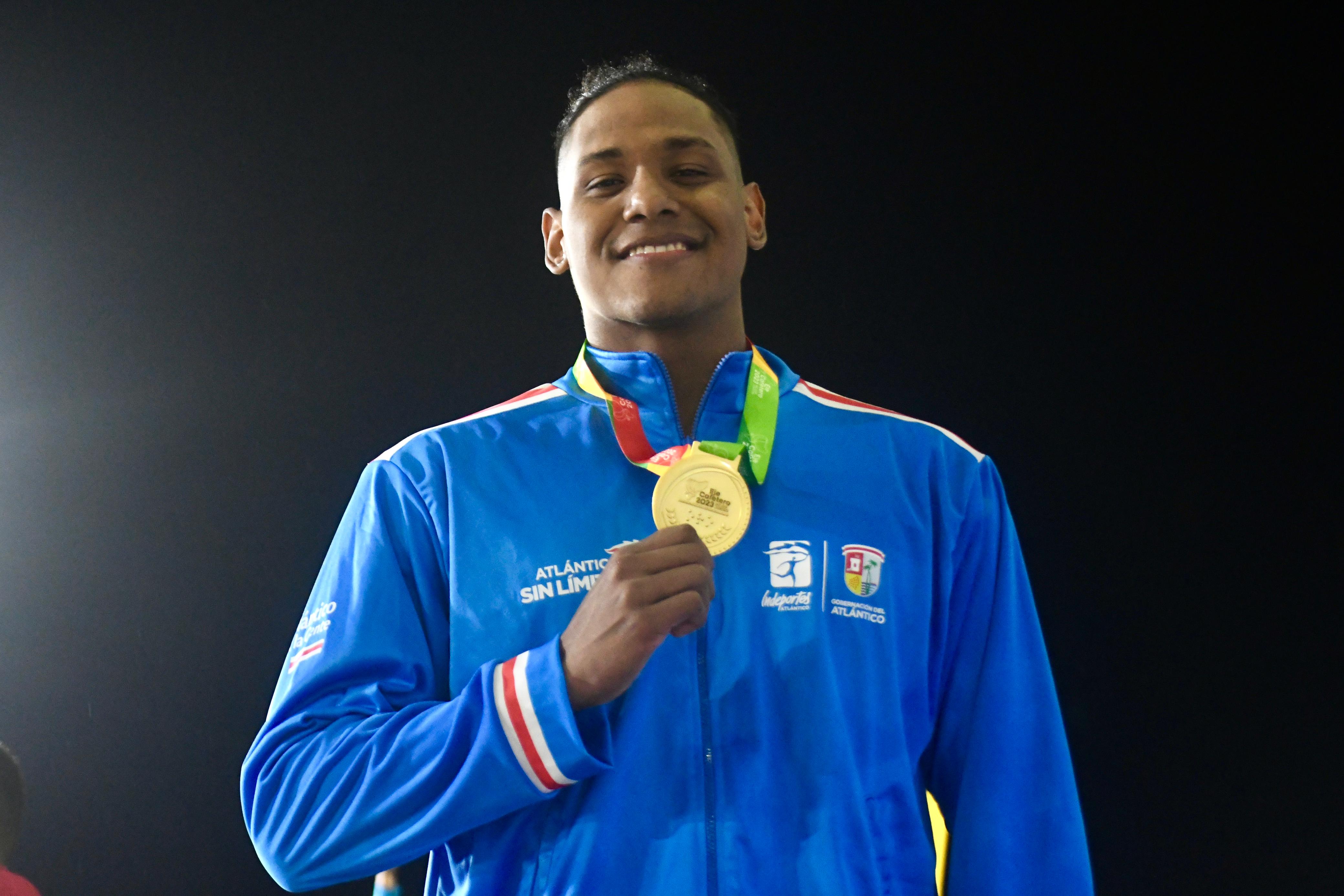 El nadador Camilo Marrugo, oro en los 50 metros libres.
