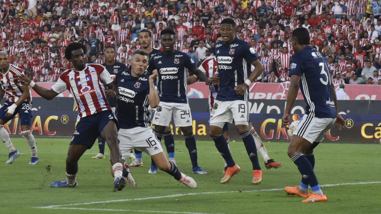 Partido entre el Junior y Independiente Medellín.