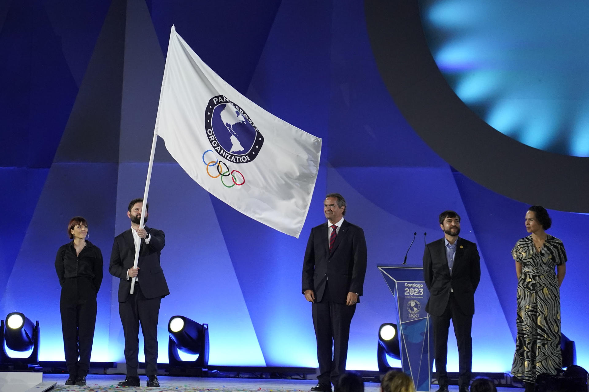 El día en que le entregaron la bandera de los Juegos a Barranquilla en Santiago de Chile