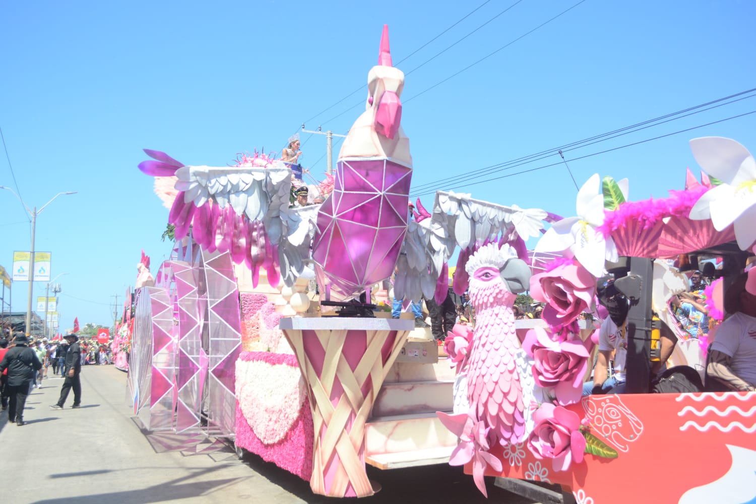 La carroza de la Reina, denominada 'Solsticio del Carnaval'.
