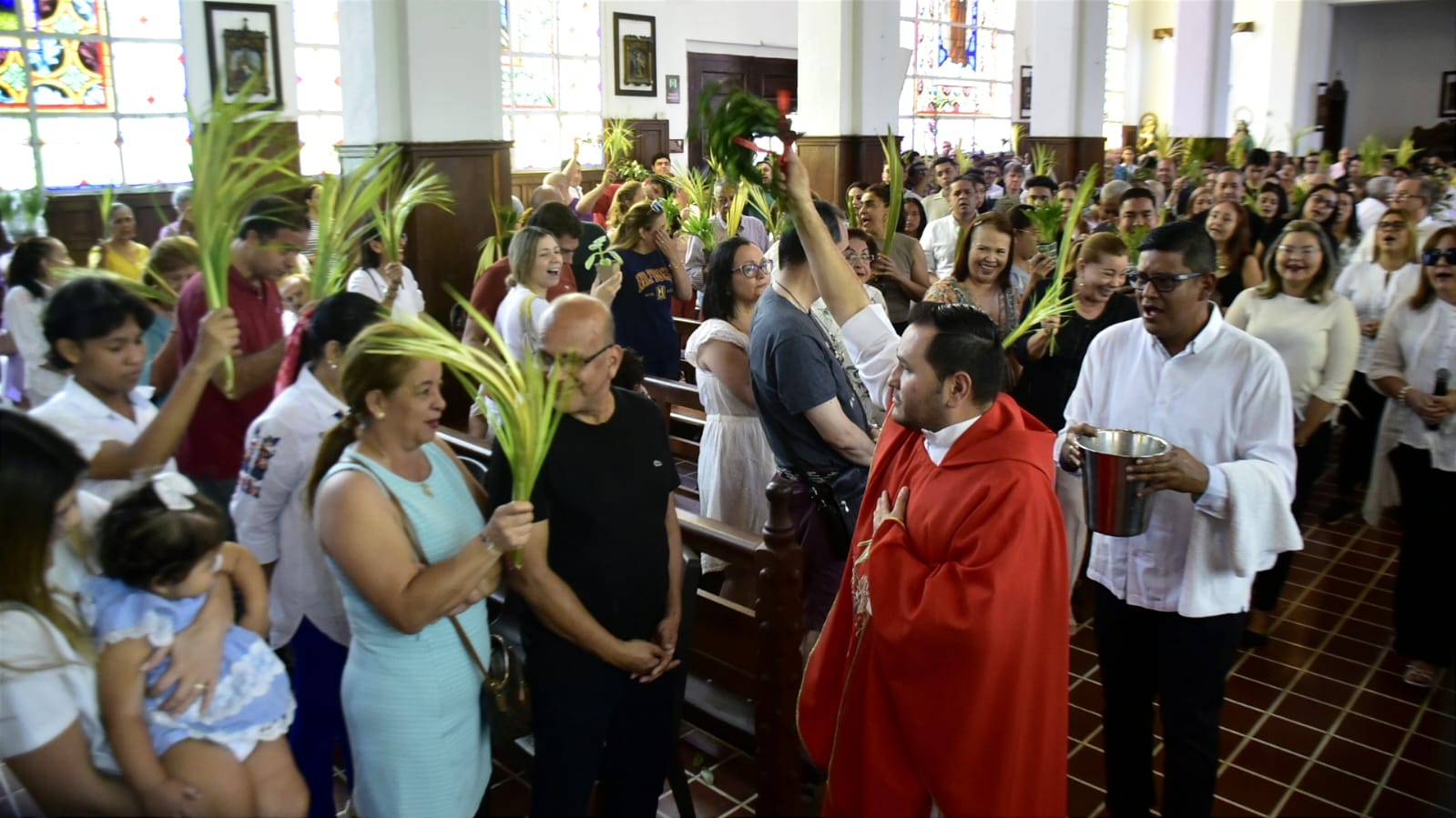 Celebración litúrgica en la Iglesia Inmaculada Concepción