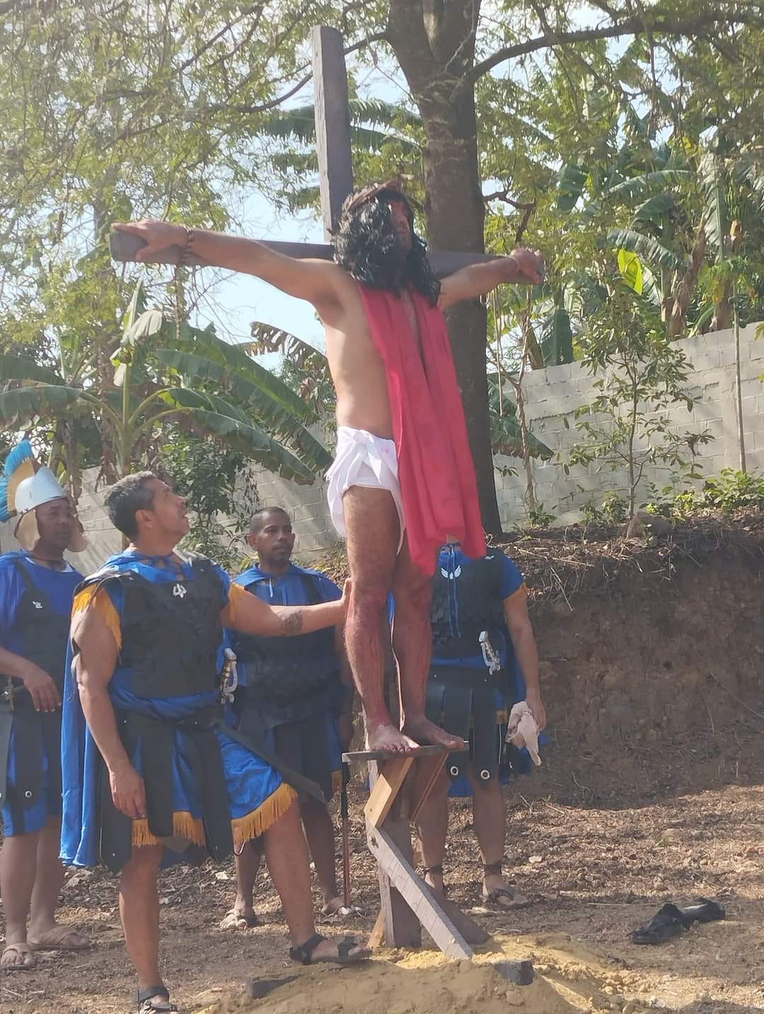 Vía Crucis en vivo en Paluato
