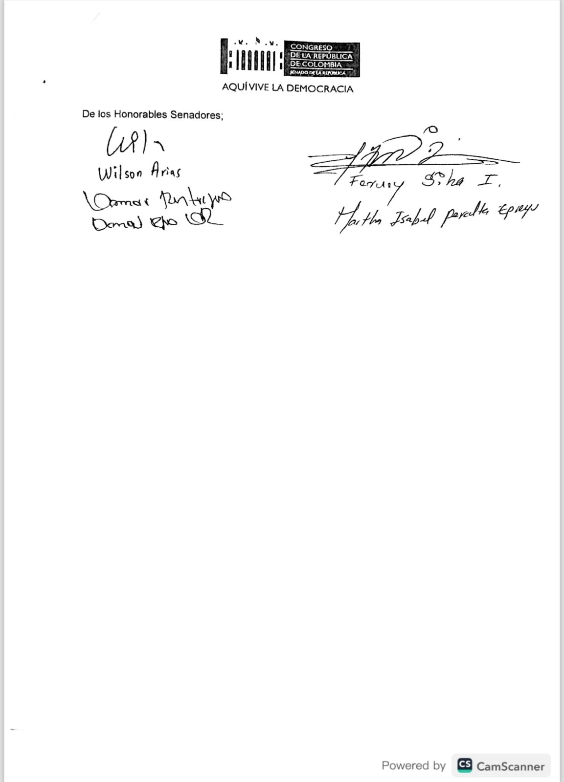 Cuatro firmas de los senadores del Pacto Histórico