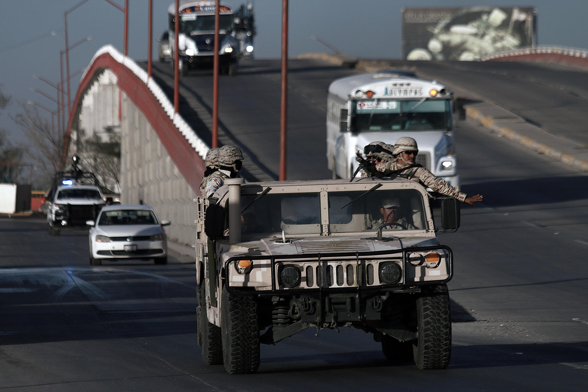 integrantes de la uardia Nacional (GN) mientras realizan labores de patrullaje en Ciudad Juárez