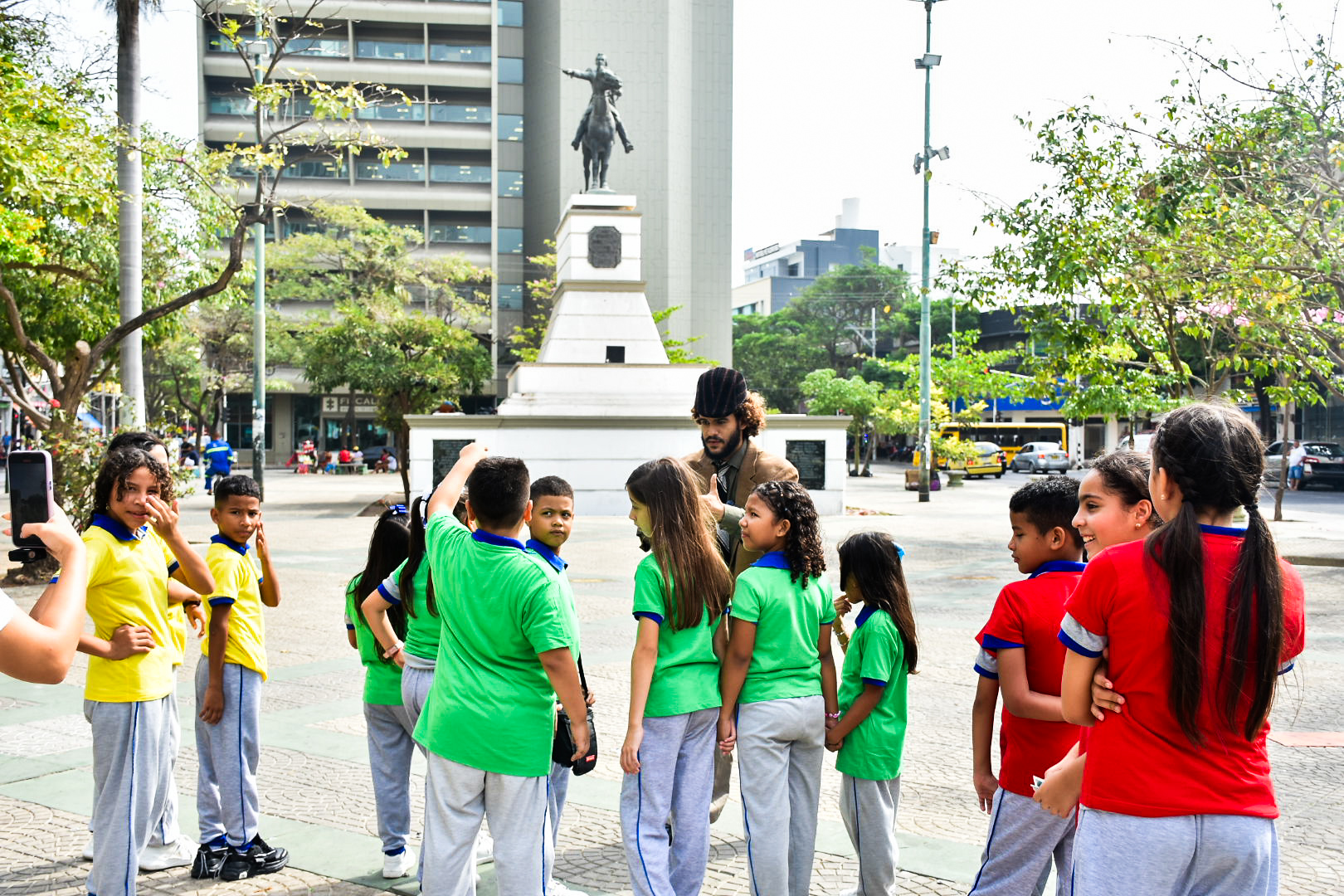 Visitaron el Paseo Bolívar. 