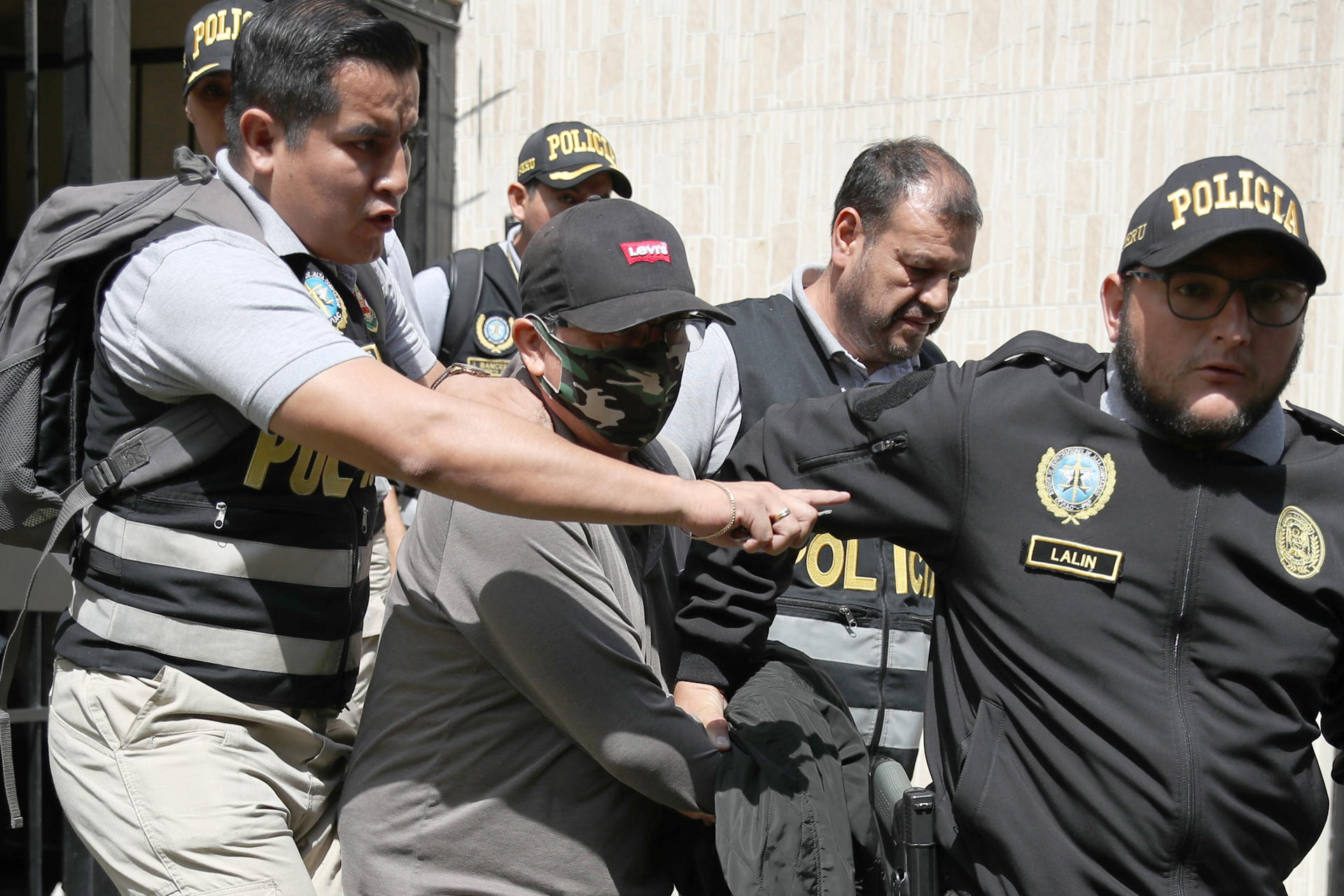 Nicanor Boluarte, hermano de la Presidenta de Perú Dina Boluarte, durante su detención.