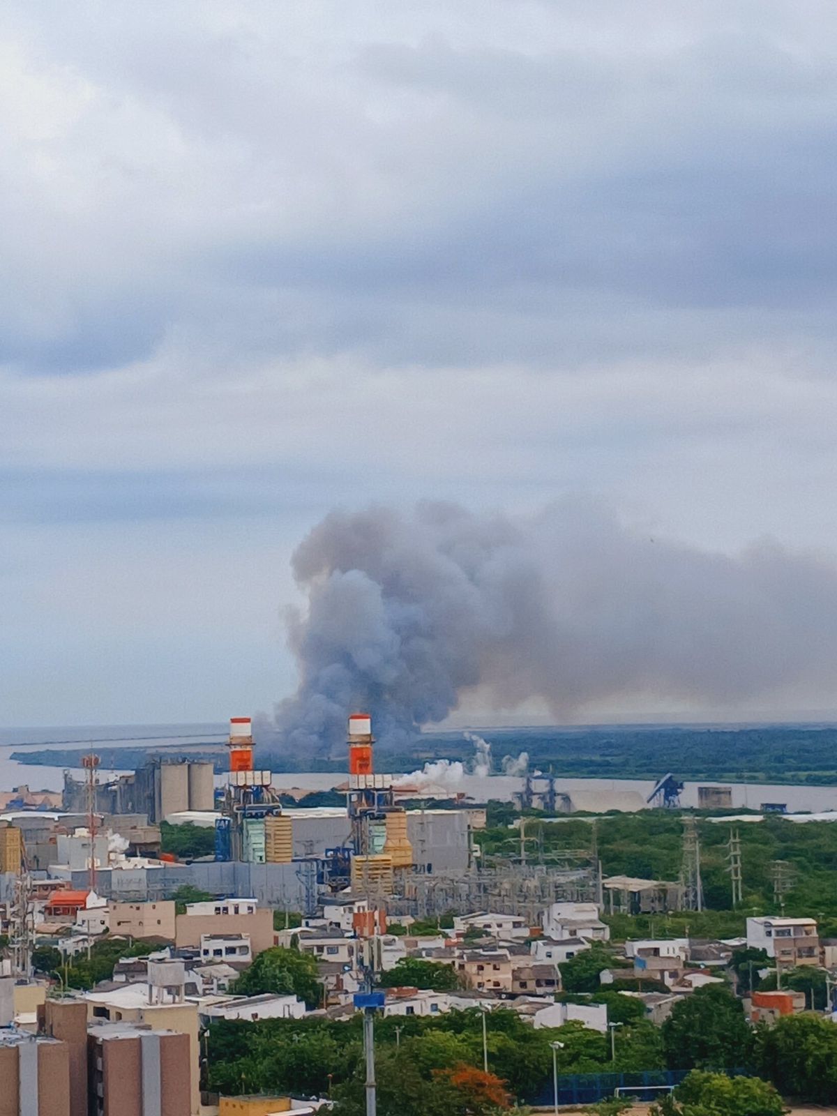 Incendio Isla Salamanca