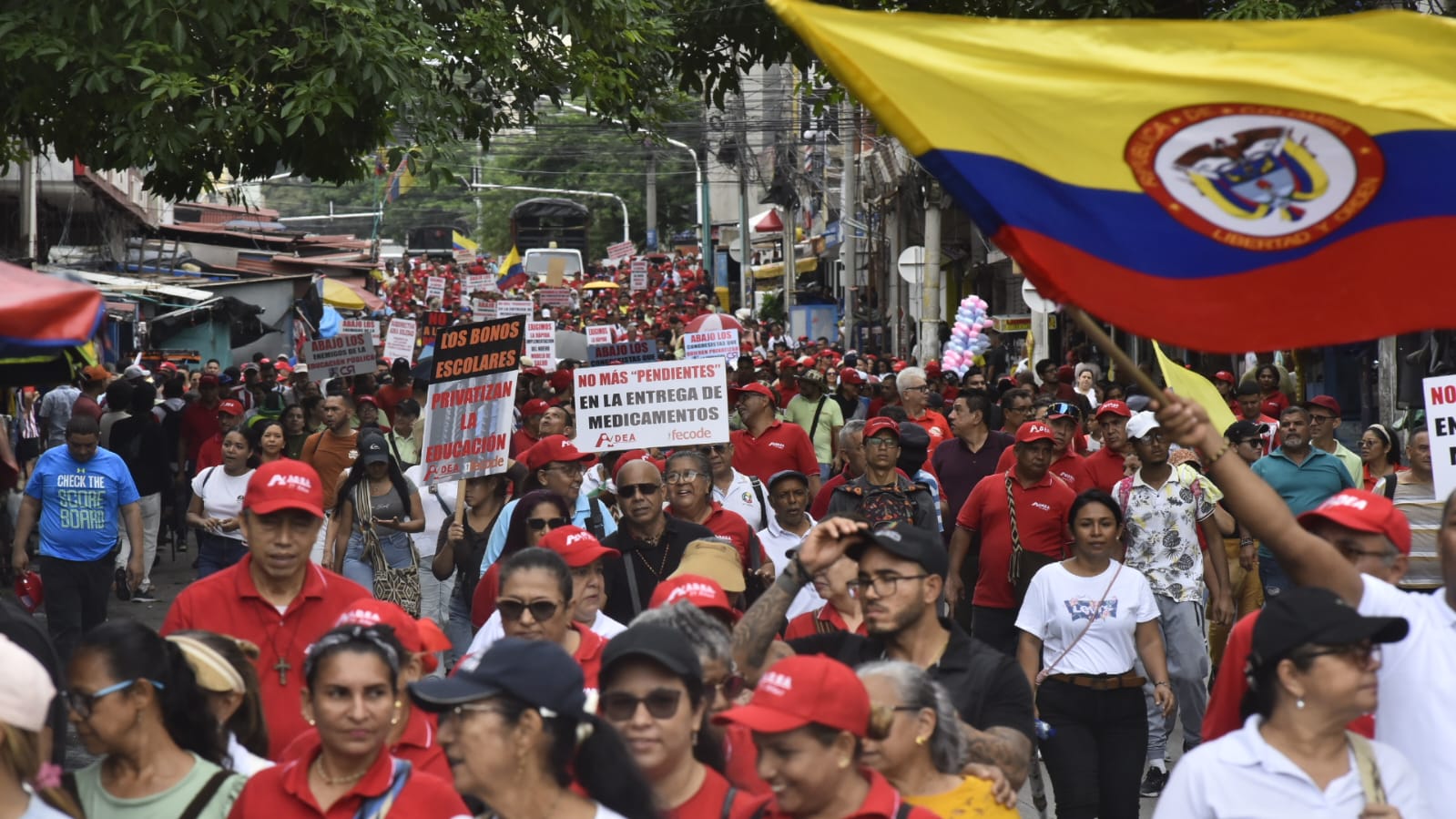 Docentes marcharon en Barranquilla