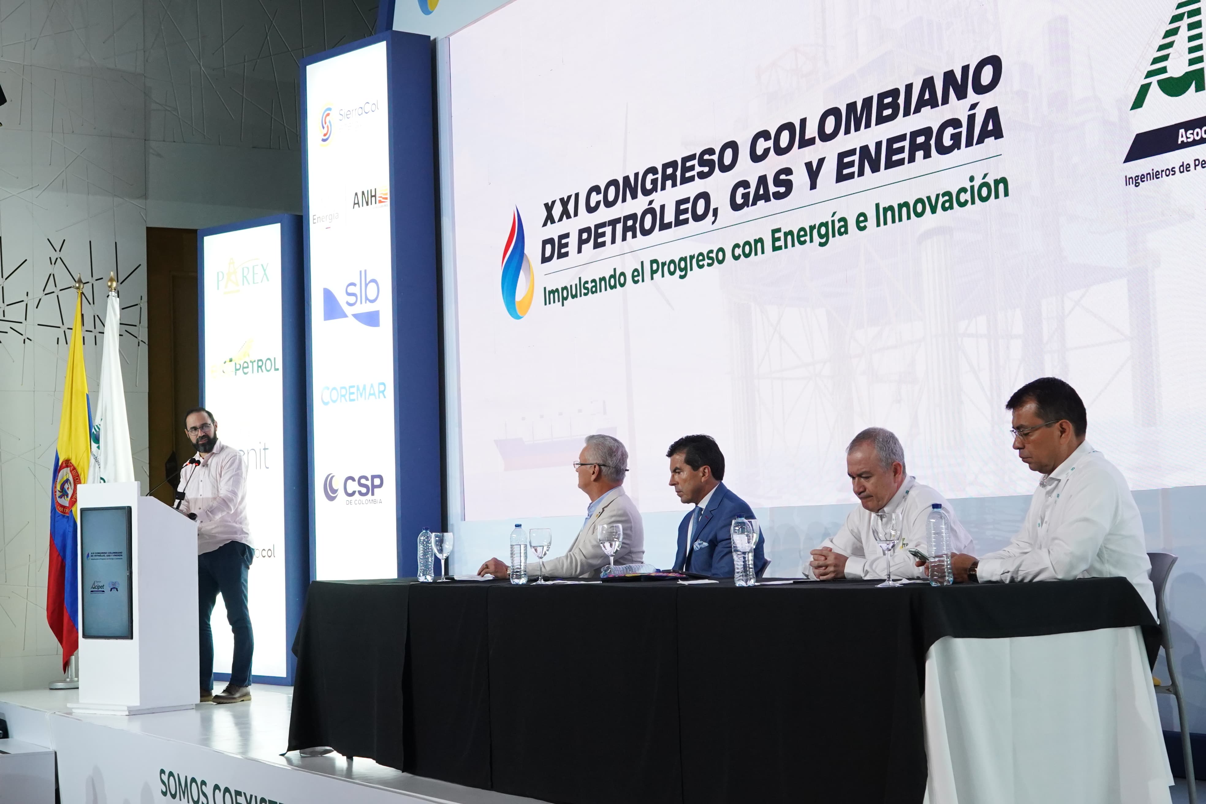 XXI Congreso colombiano de petróleo, gas y energía.