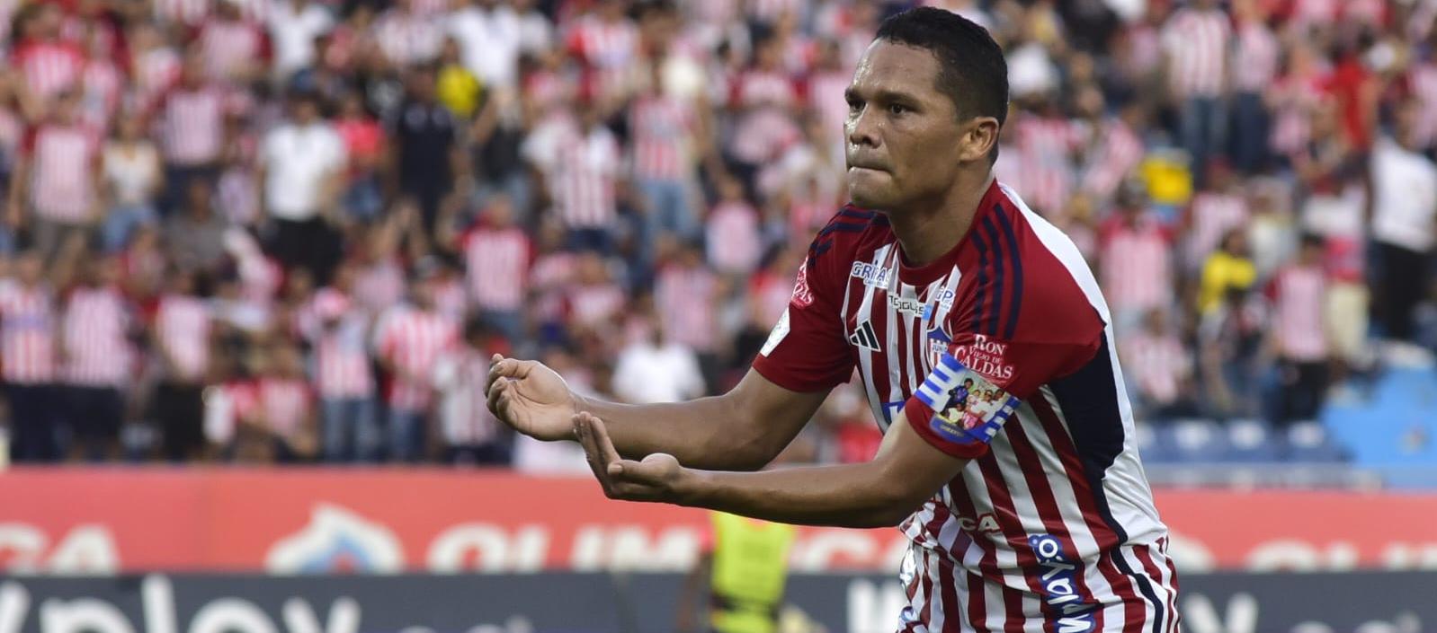 Carlos Bacca.