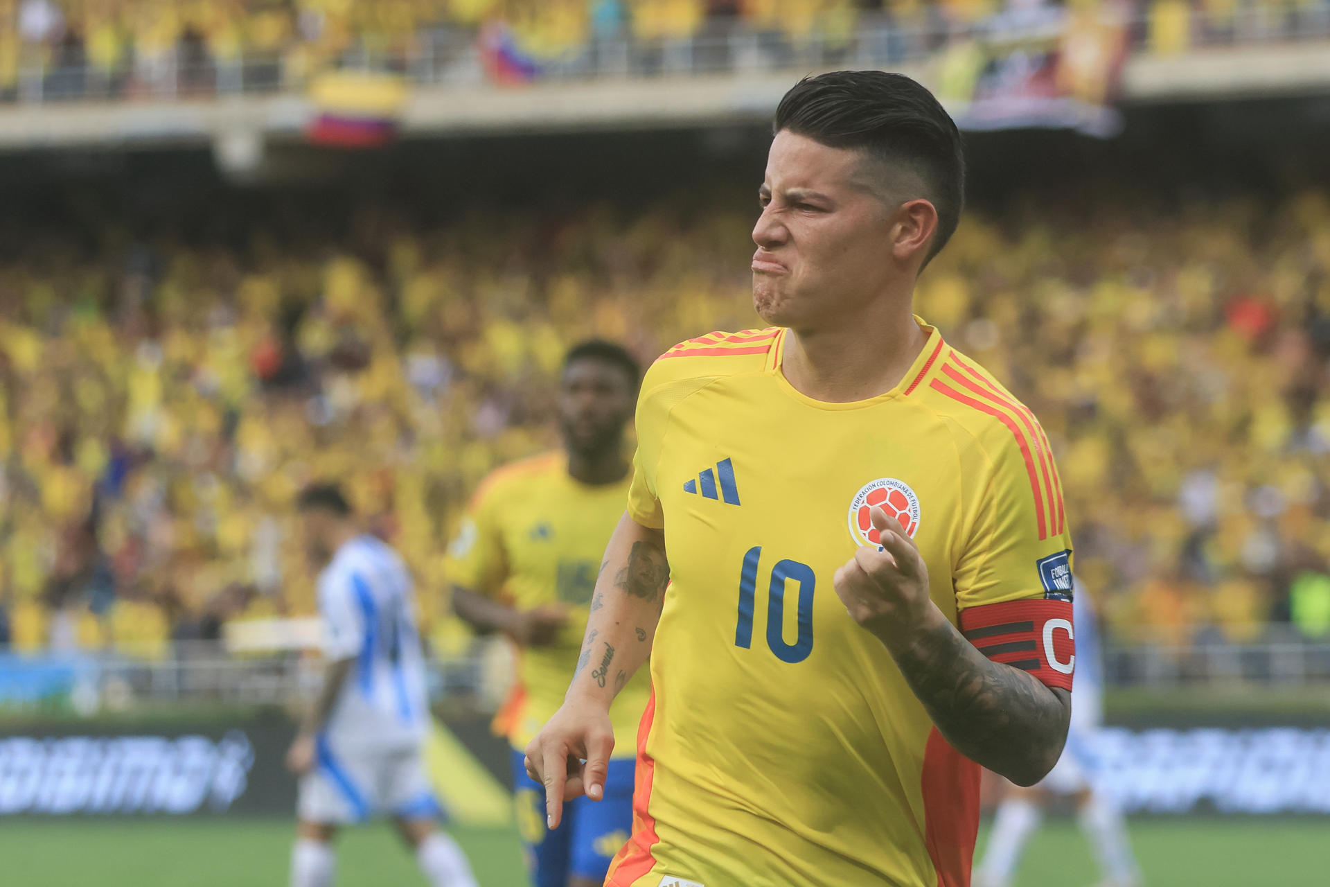 James Rodríguez tras marcar de penal.