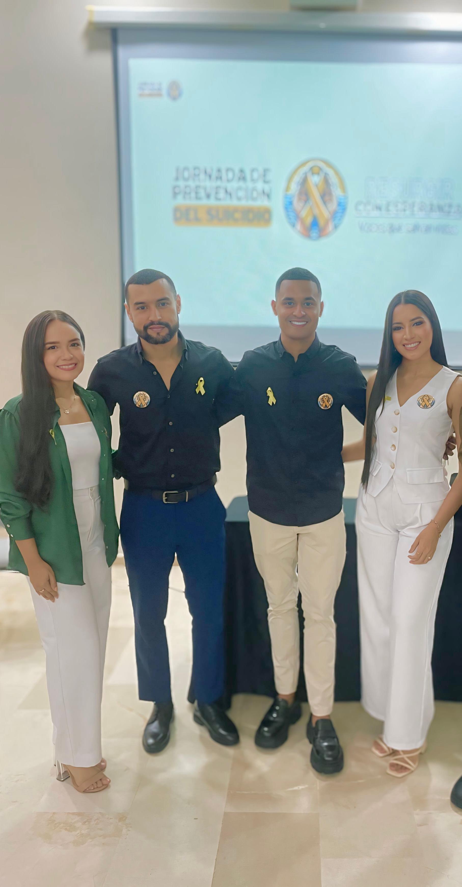 Los psicólogos Luisa Rodríguez, Moisés Álvarez, Roinel Salamanca y Liz Jiménez.