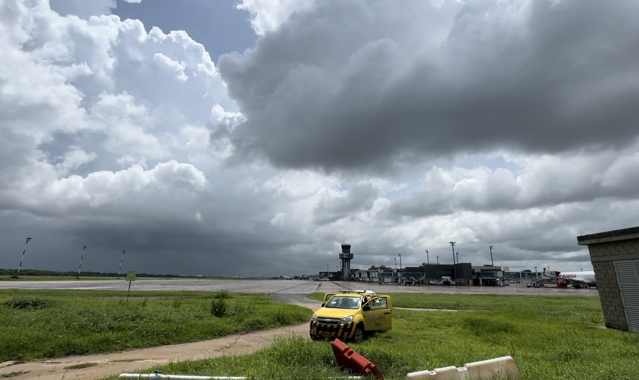 Imagen de la pista del aeropuerto Ernesto Cortizzos.