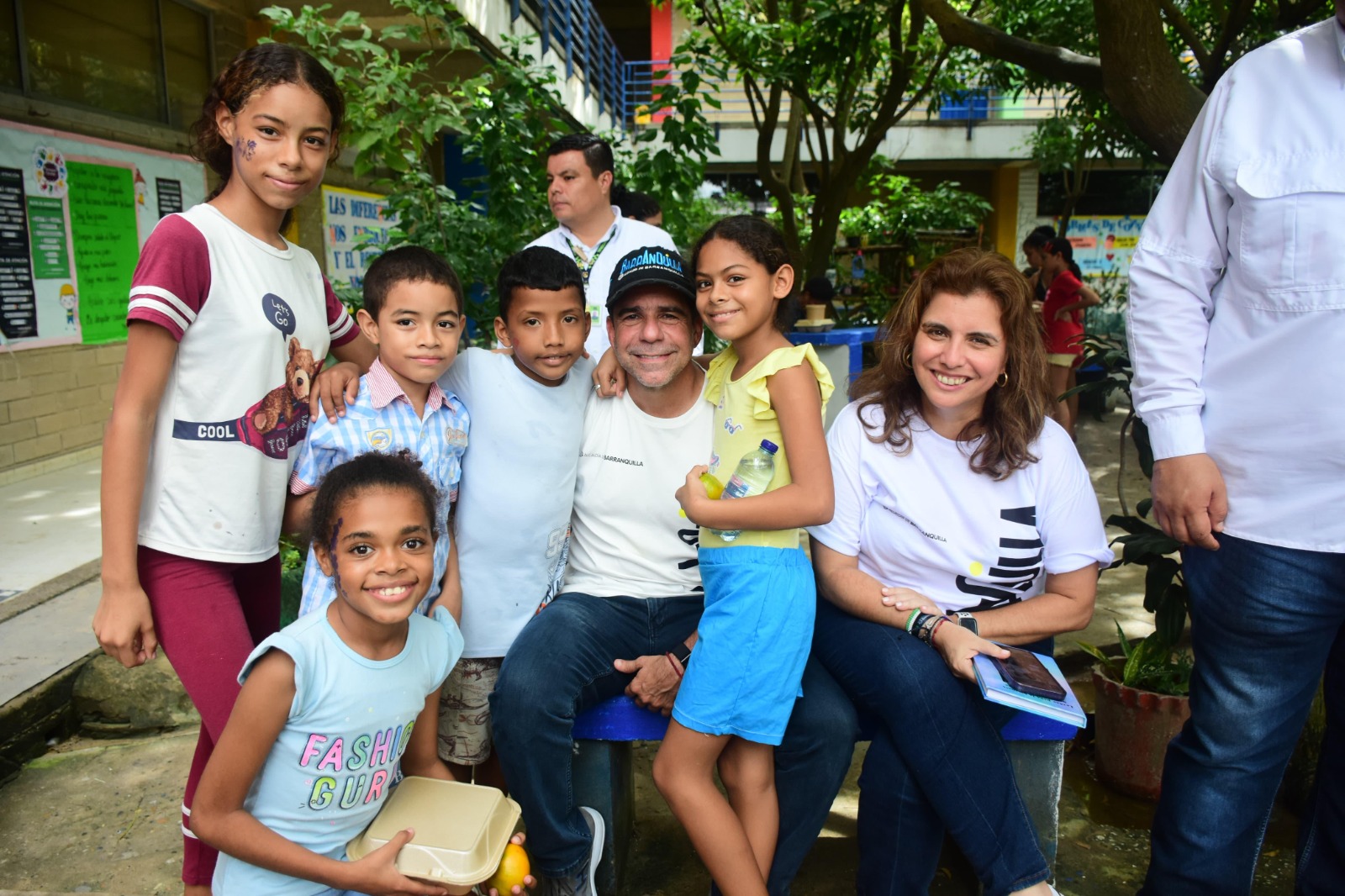 En estos espacios también En estos lugares también realizan actividades recreativas, educativas.