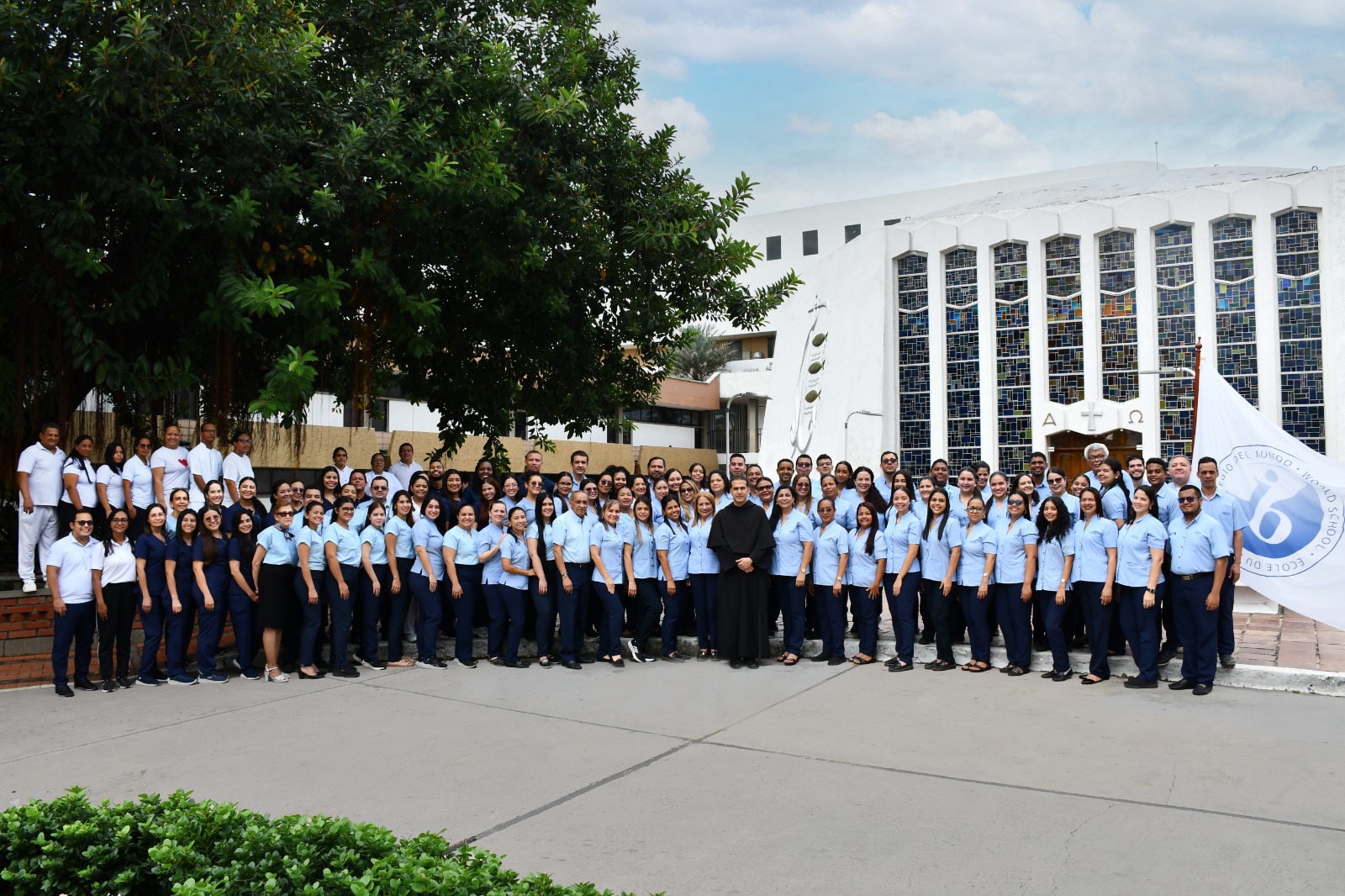 Personal del Liceo de Cervantes.