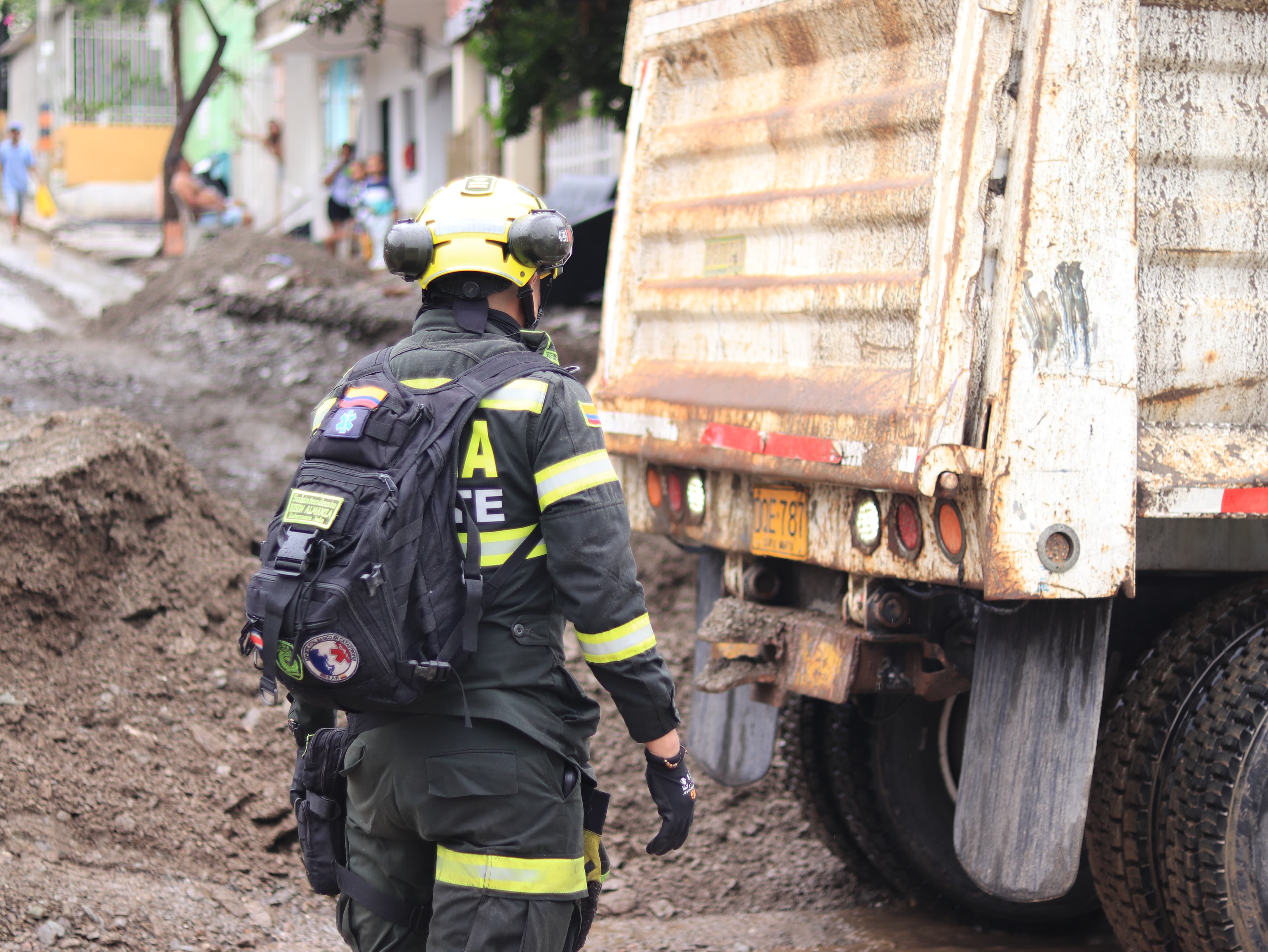 Los uniformados se encuentran trabajando para garantizar la seguridad.