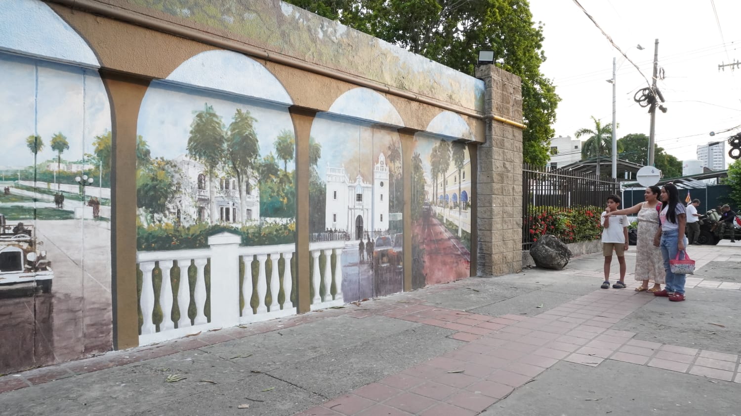 Intervenciones artísticas de los callejones de el barrio El Prado.