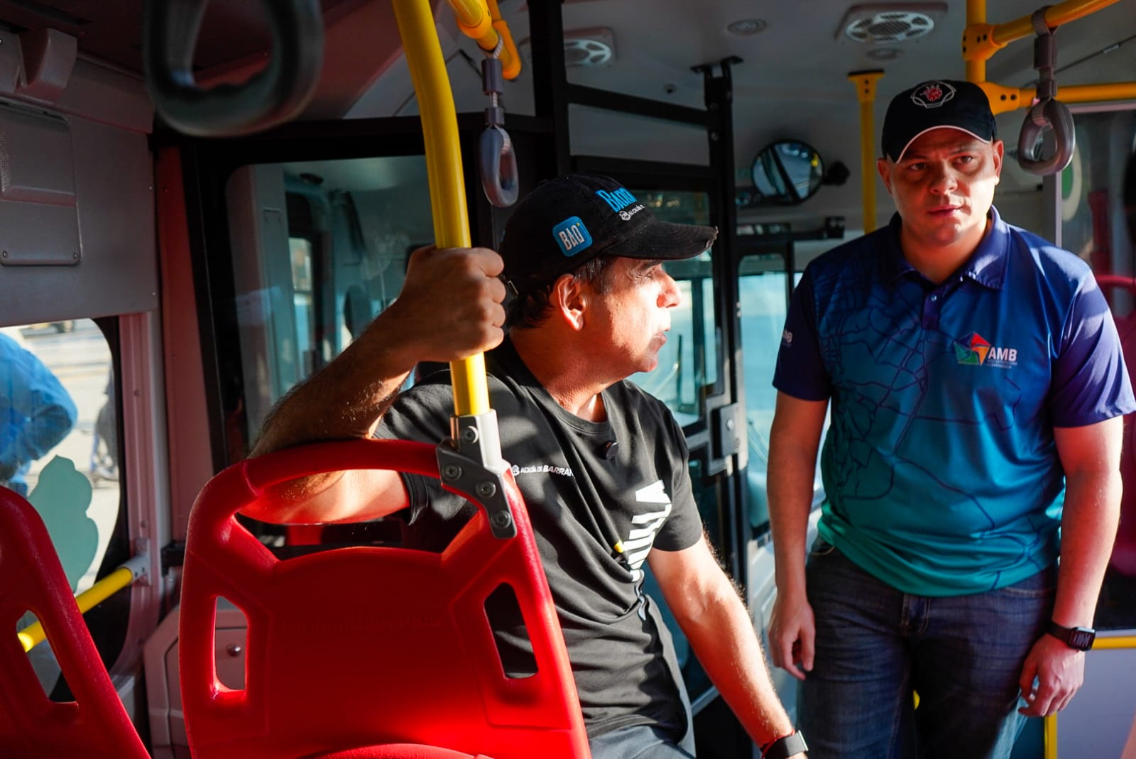 El Alcalde Alex Char y el gerente del Área Metropolitana, Libardo García.