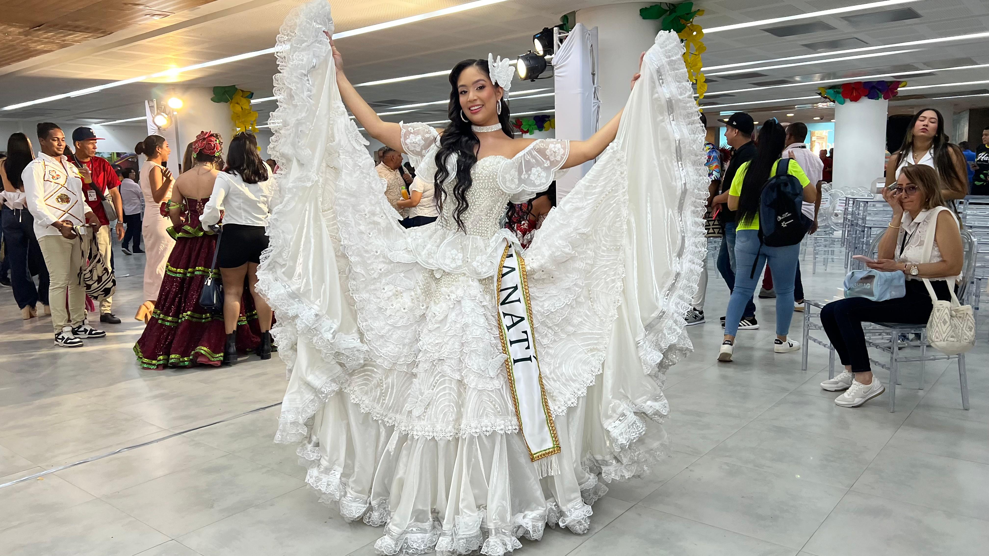 Luisa Fernanda Guerrero, reina de Manatí.