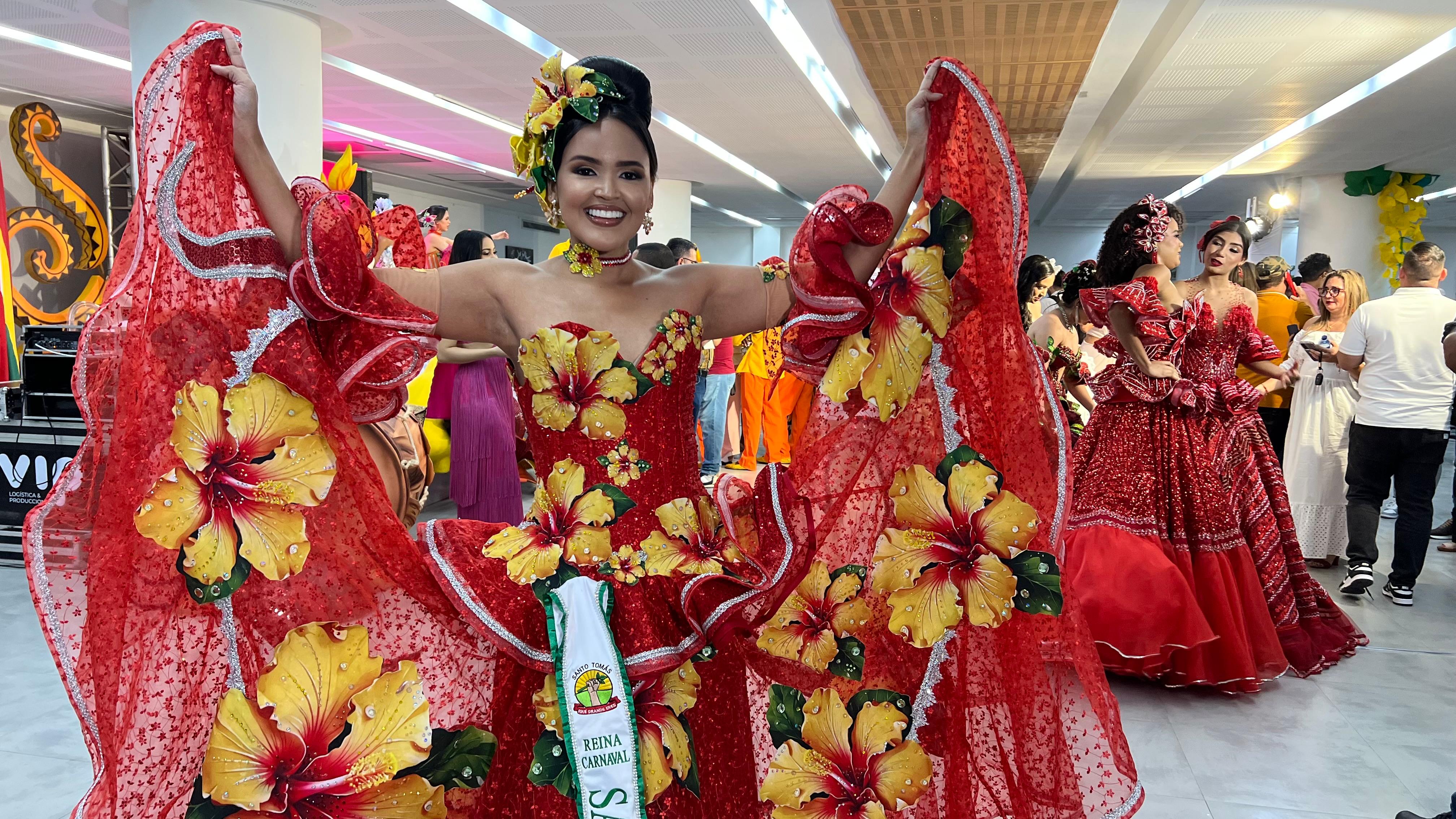 Jarylin Fandiño, reina del Carnaval de Santo Tomás.