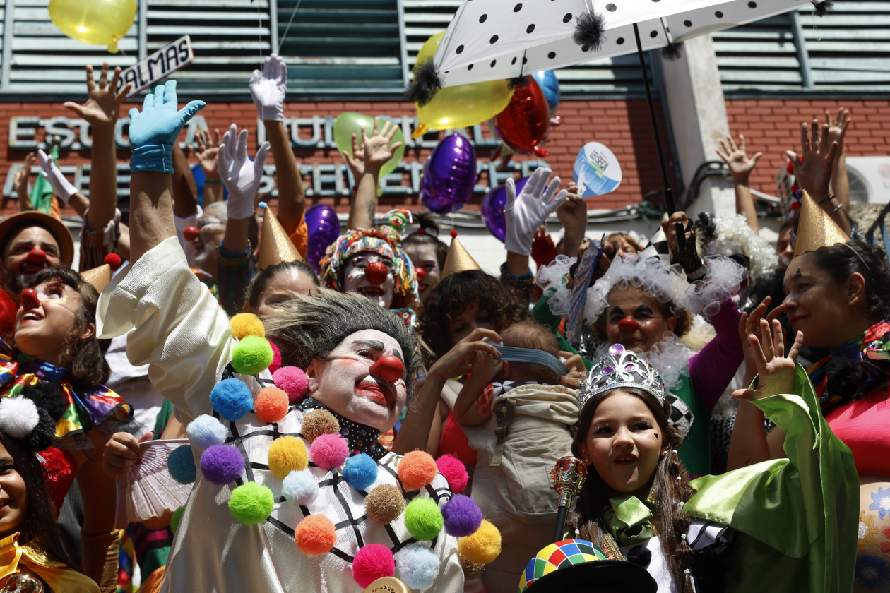 El popular desfile se llevó a cabo en el barrio Laranjeiras de Río.