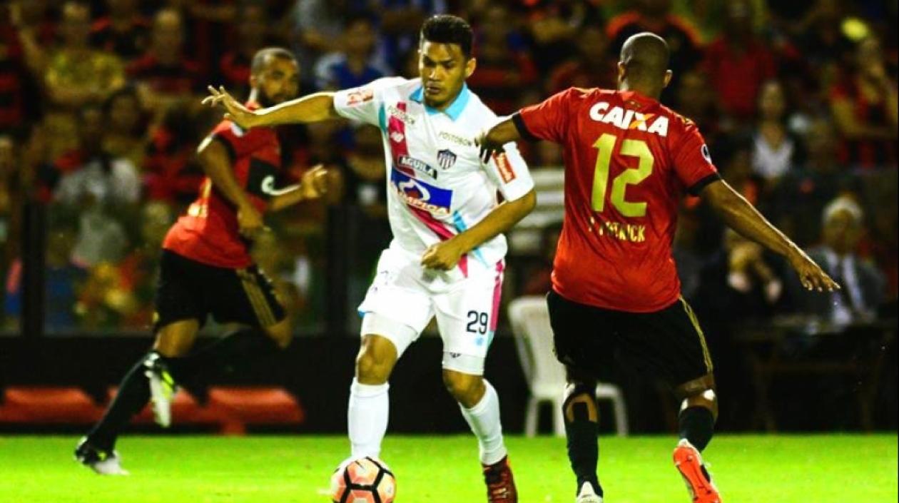Teófilo Gutiérrez comandará el ataque ante Sport Recife. 
