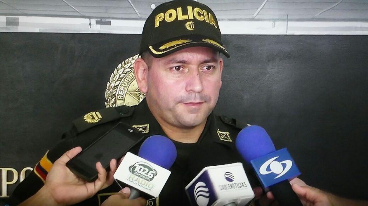 El teniente coronel Hugo Molano, comandante operativo de la Policía Metropolitana de Barranquilla.